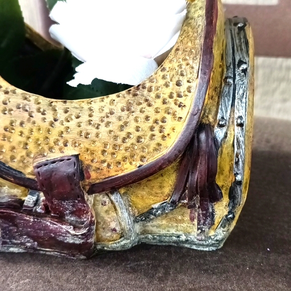 RARE vintage SADDLE planter - do you see ladybug? - Picture 5 of 12